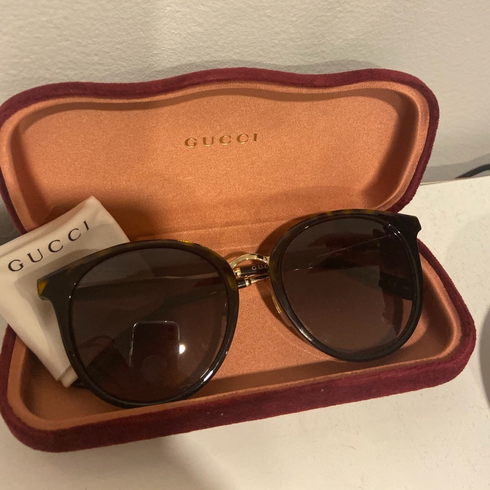 Gucci sunglasses